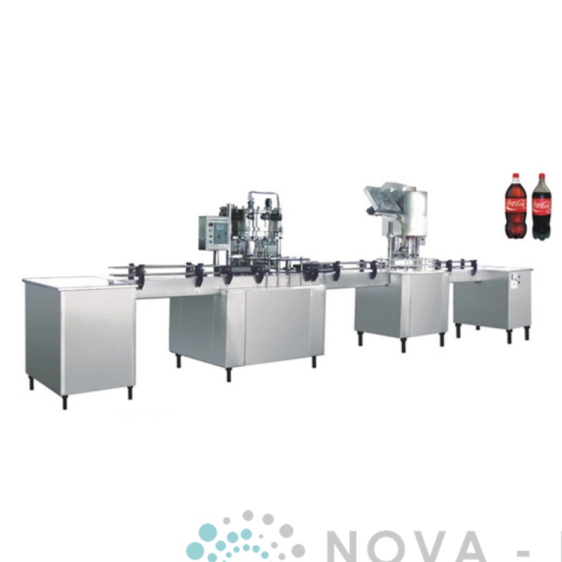 Máquina de llenado y taponado de botellas de bebidas